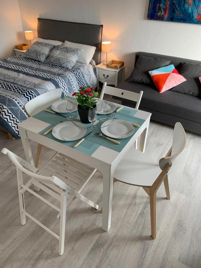 פרפיניין Charmant Studio Avec Climatisation Et Parking מראה חיצוני תמונה